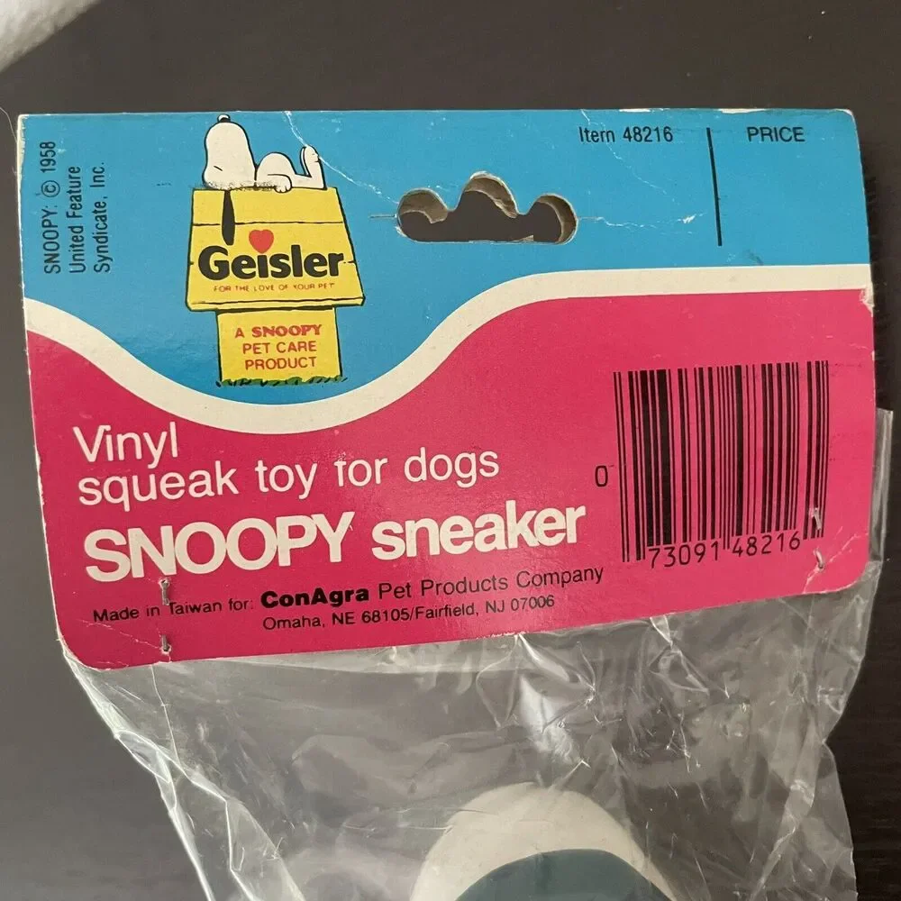 NWT Peanuts Snoopy 7